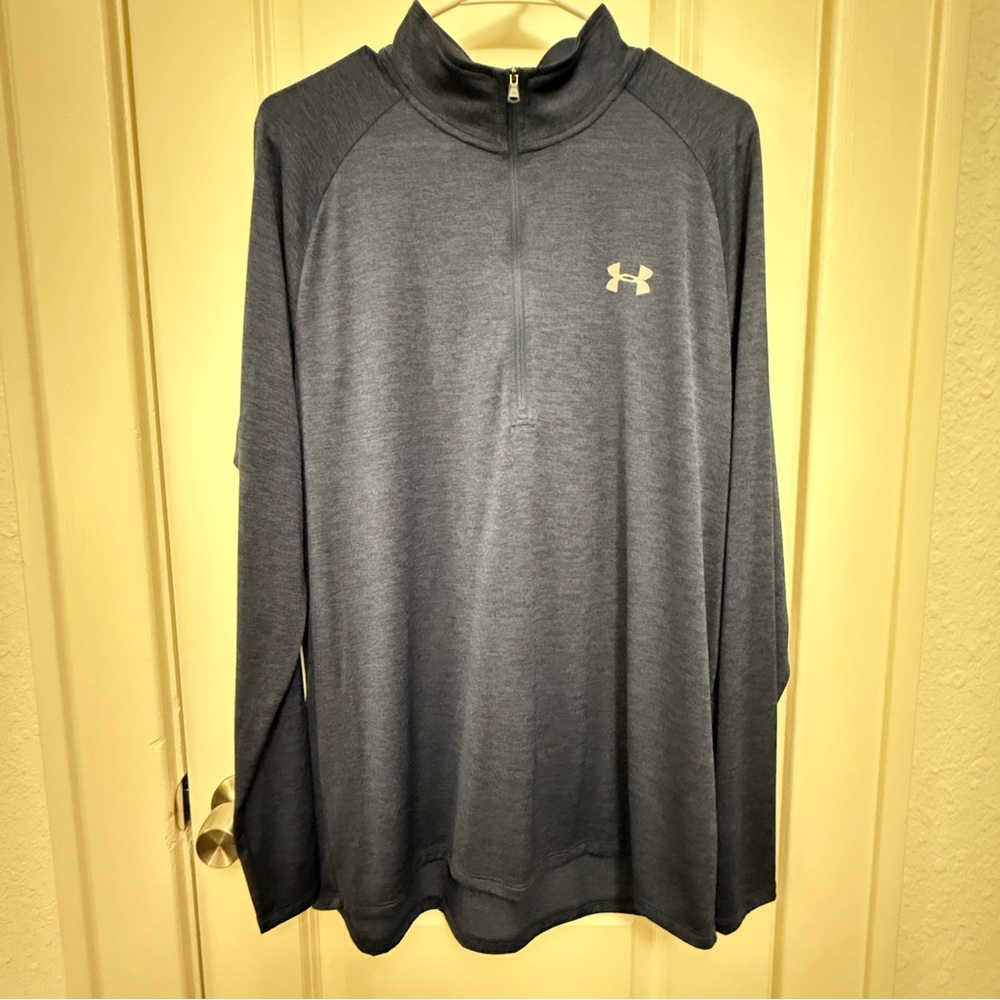 Under Armor navy loose fit pullover, size XL.
